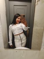 613829931: Chica busca chico en Pontevedra