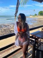 658389813: Chica busca chico en Córdoba