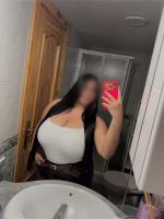 613903603: Chica busca chico en Sevilla