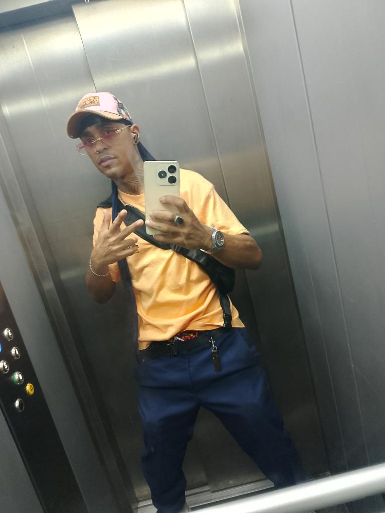 Chico busca chica en Madrid: 