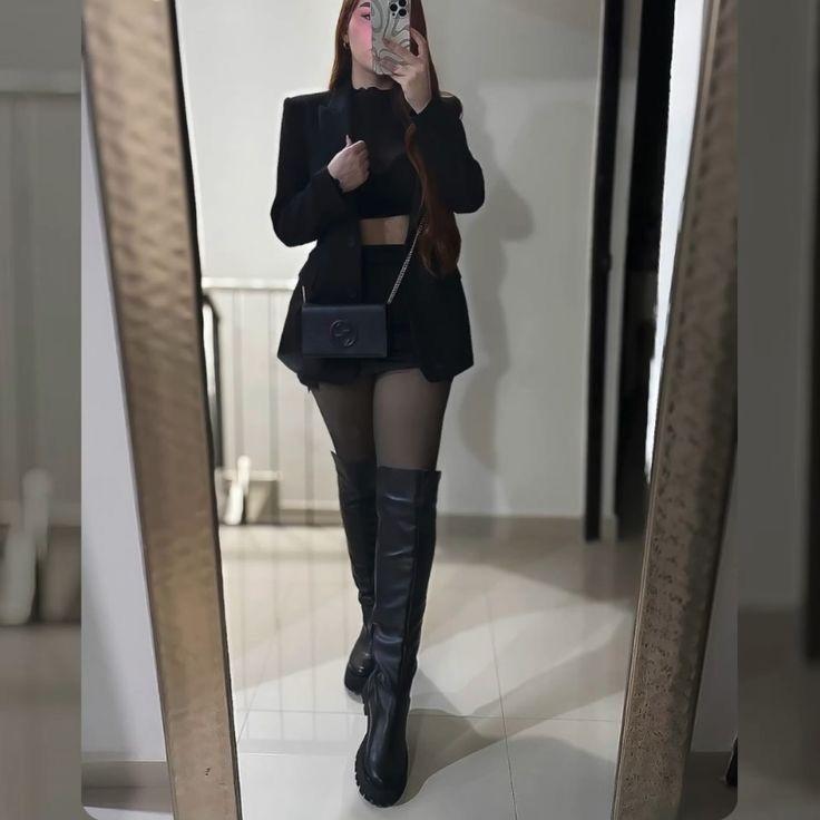 Chica busca chico en Granada: 