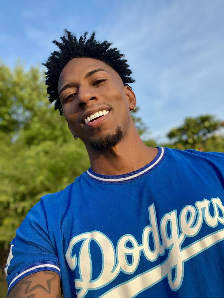 Chico busca chica en Alicante: 