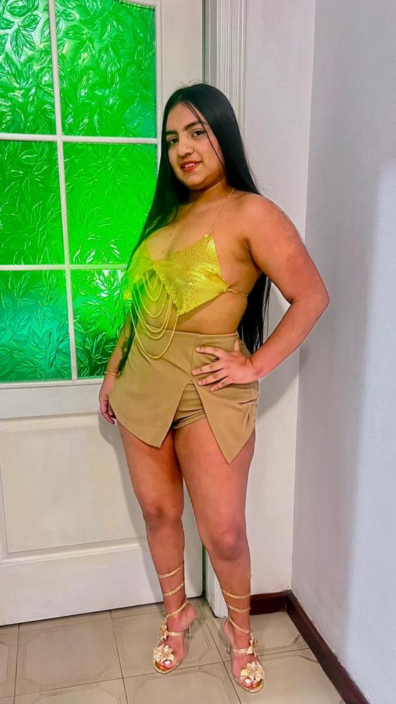 Chica busca chico en Tenerife: 