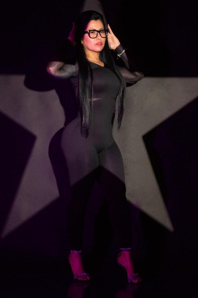 666446554: Chica busca chico en Tarragona