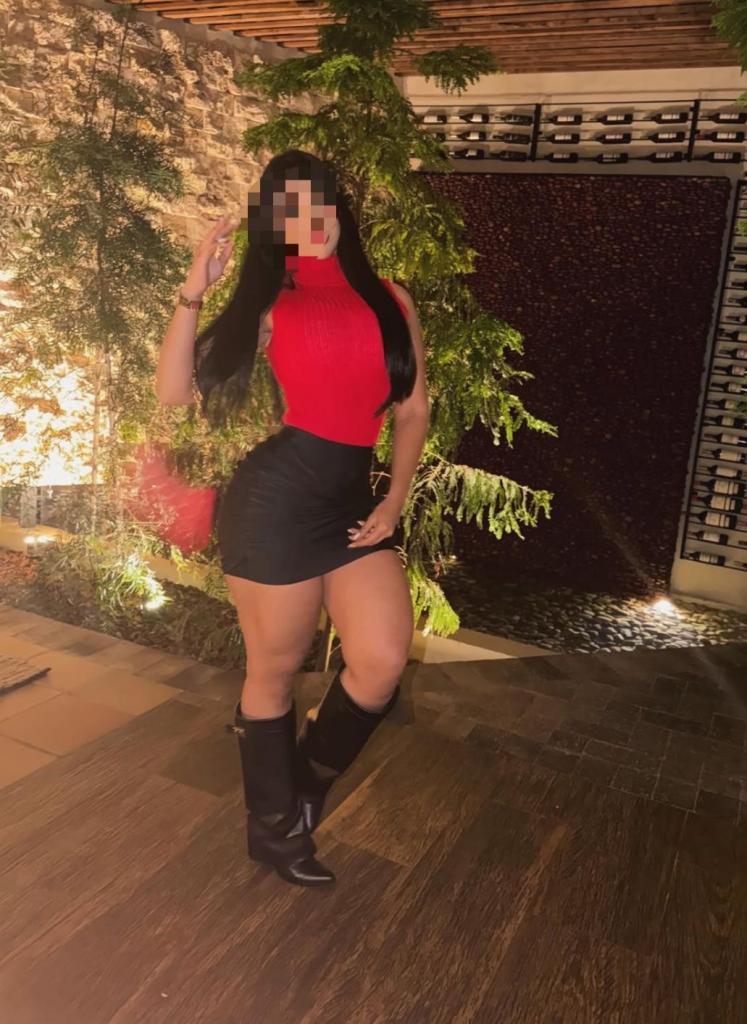 643045573: Chica busca chico en Córdoba