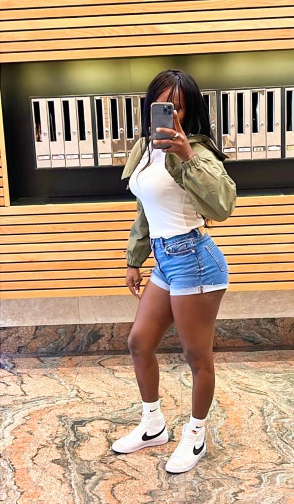 Chica busca chico en Orense: 