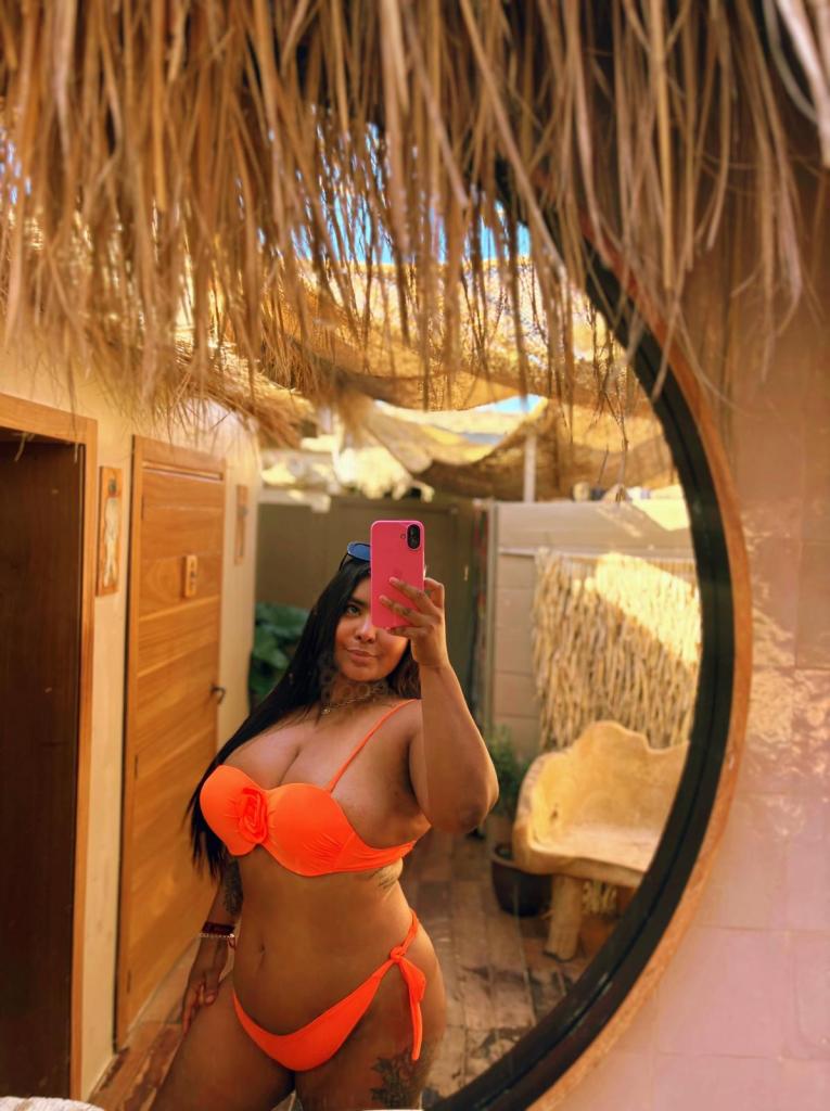 664299854: Chica busca chico en Córdoba