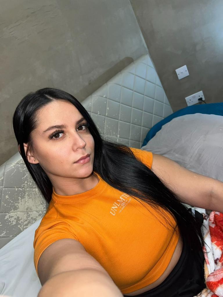 Chica busca chico en Barcelona: 