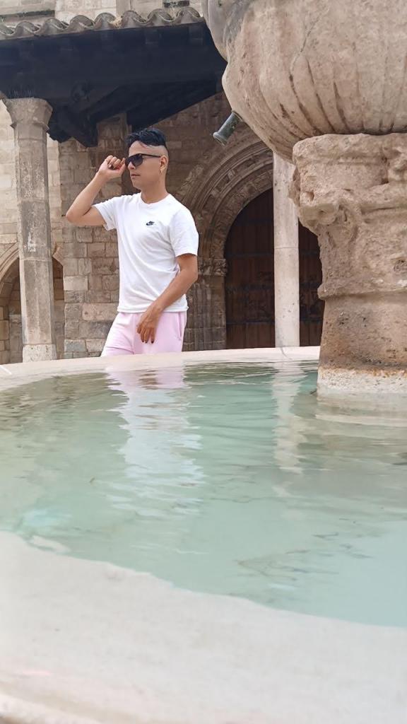 Chico busca chica en Barcelona: 