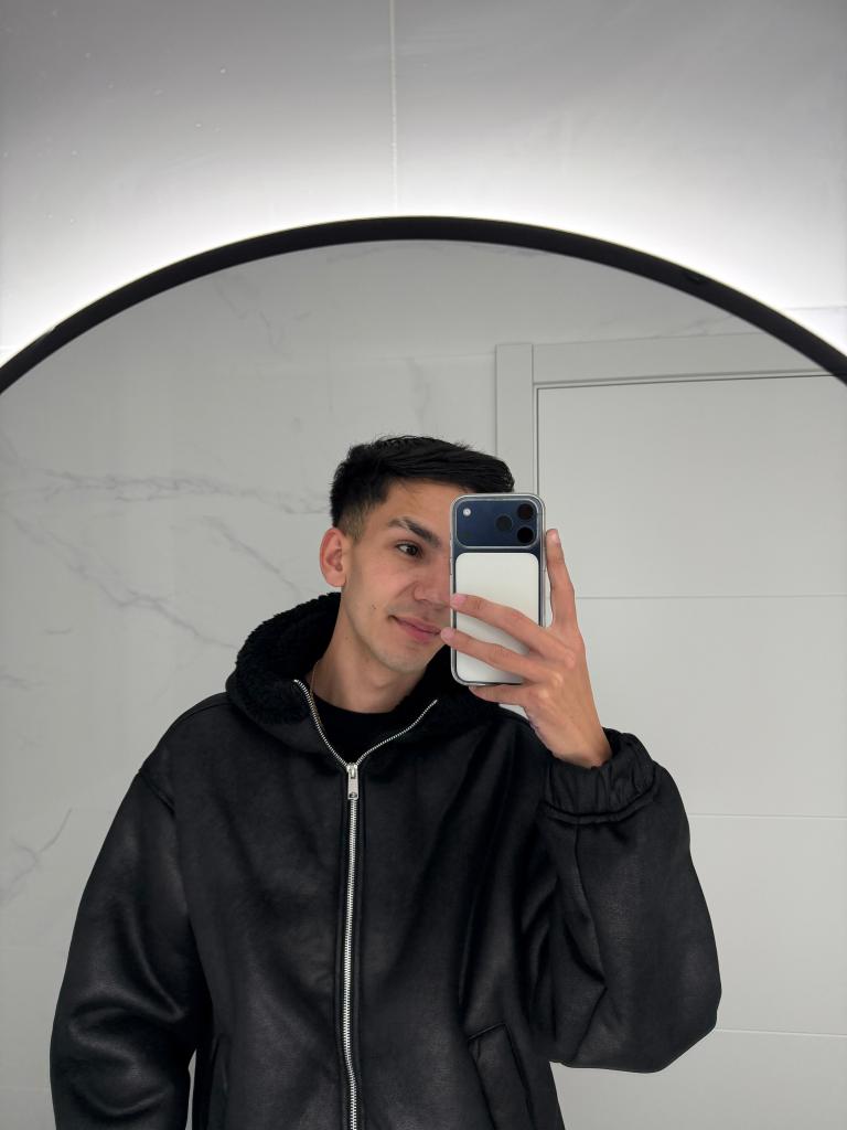 Chico busca chica en Murcia: 