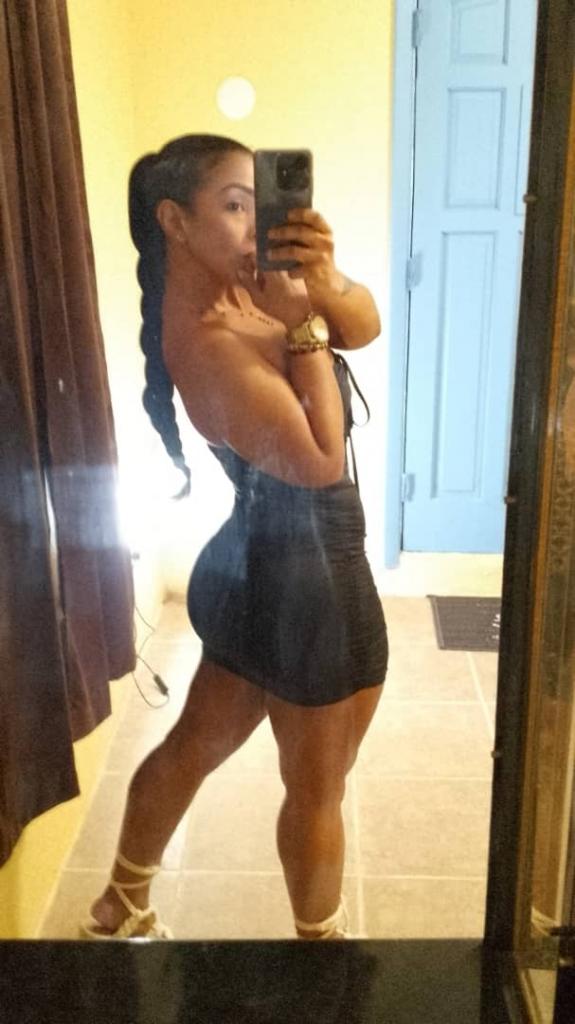 Chica busca chico en Tenerife: 