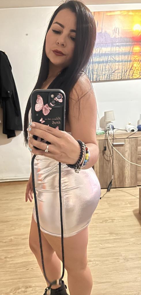 Chica busca chico en Asturias: 