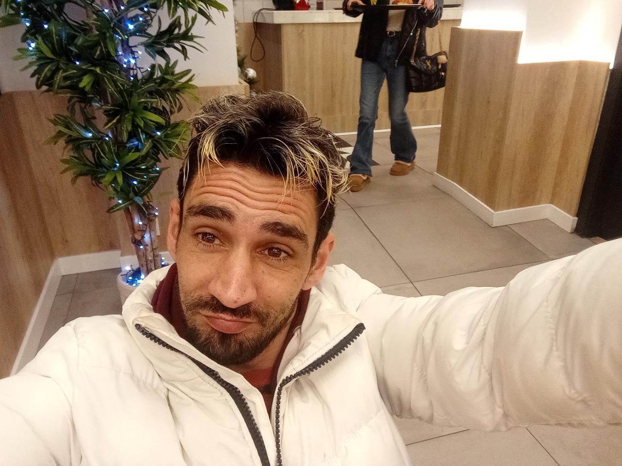 Chico busca chica en Zaragoza: 