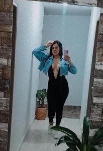 641110984: Chica busca chico en Barcelona