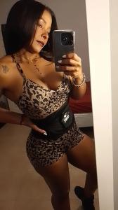 697761542: Chica busca chico en Tenerife