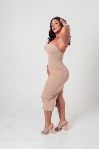 697761542: Chica busca chico en Tenerife