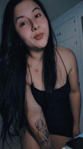 642253483: Chica busca chico en Sevilla