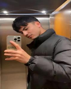 614906978: Chico busca chica en Málaga