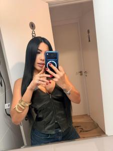 613604285: Chica busca chico en Mallorca