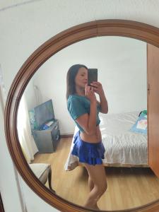 658168880: Chica busca chico en Asturias