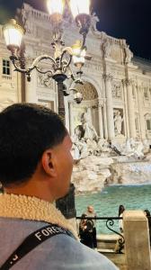 613966445: Chico busca chica en Alicante