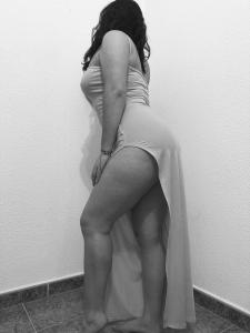 643564544: Chica busca chico en Alicante