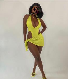 632779229: Chica busca chico en Barcelona