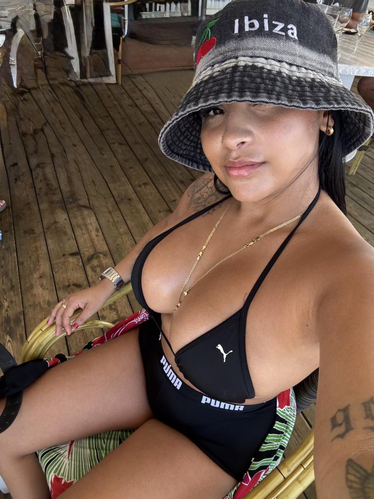 Chica busca chico en Barcelona: 