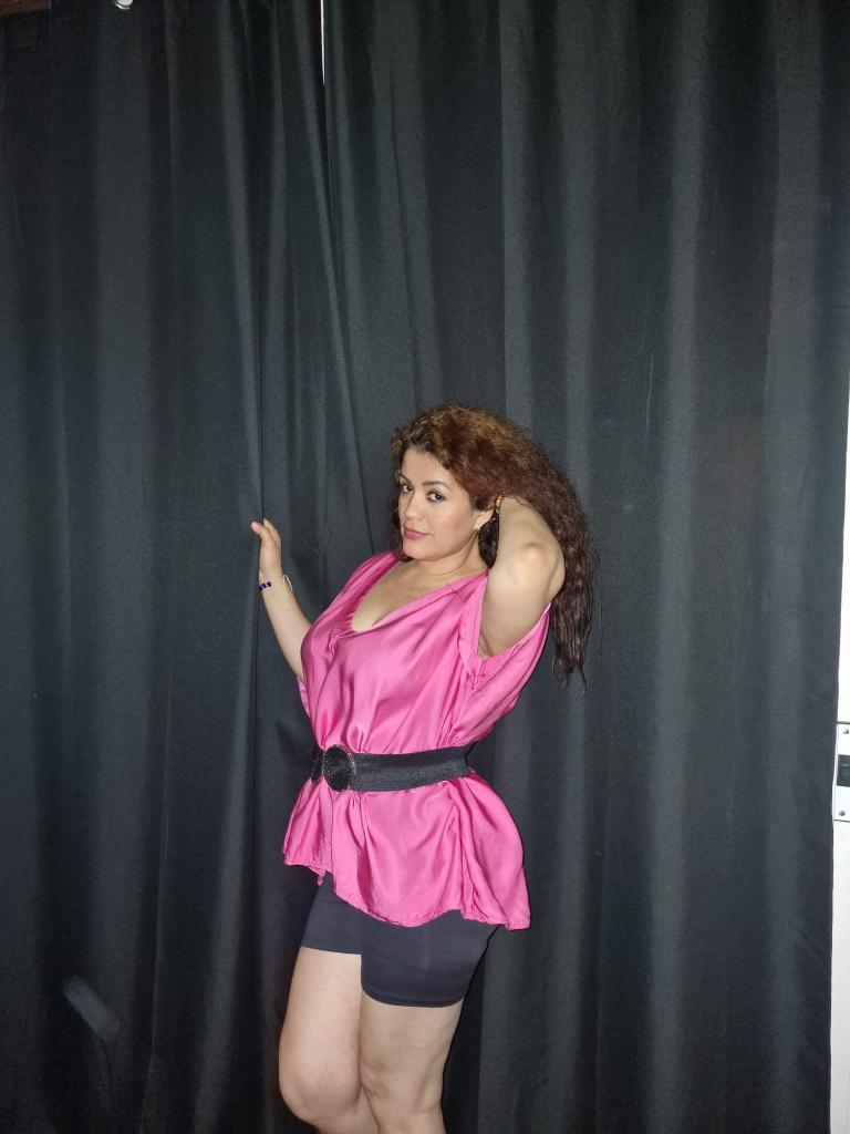 Chica busca chico en Tenerife: 