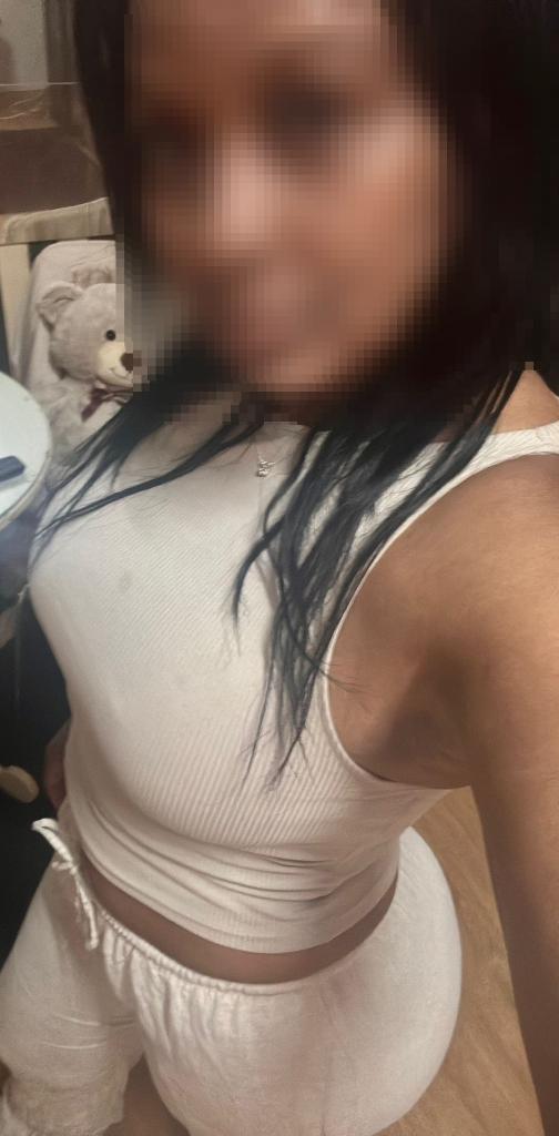 620511468: Chica busca chico en Vizcaya