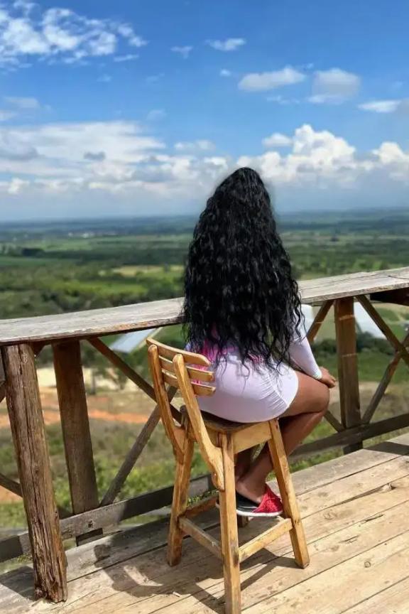 Chica busca chico en Menorca: 