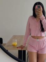 613496426: Chica busca chico en Barcelona