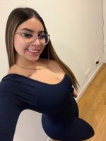 613540643: Chica busca chico en Madrid