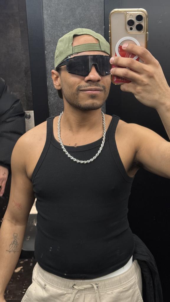 Chico busca chica en Madrid: 