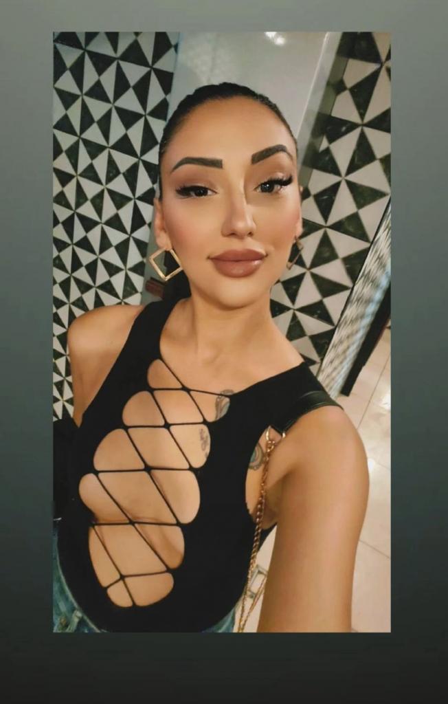 600846174: Chica busca chico en Barcelona