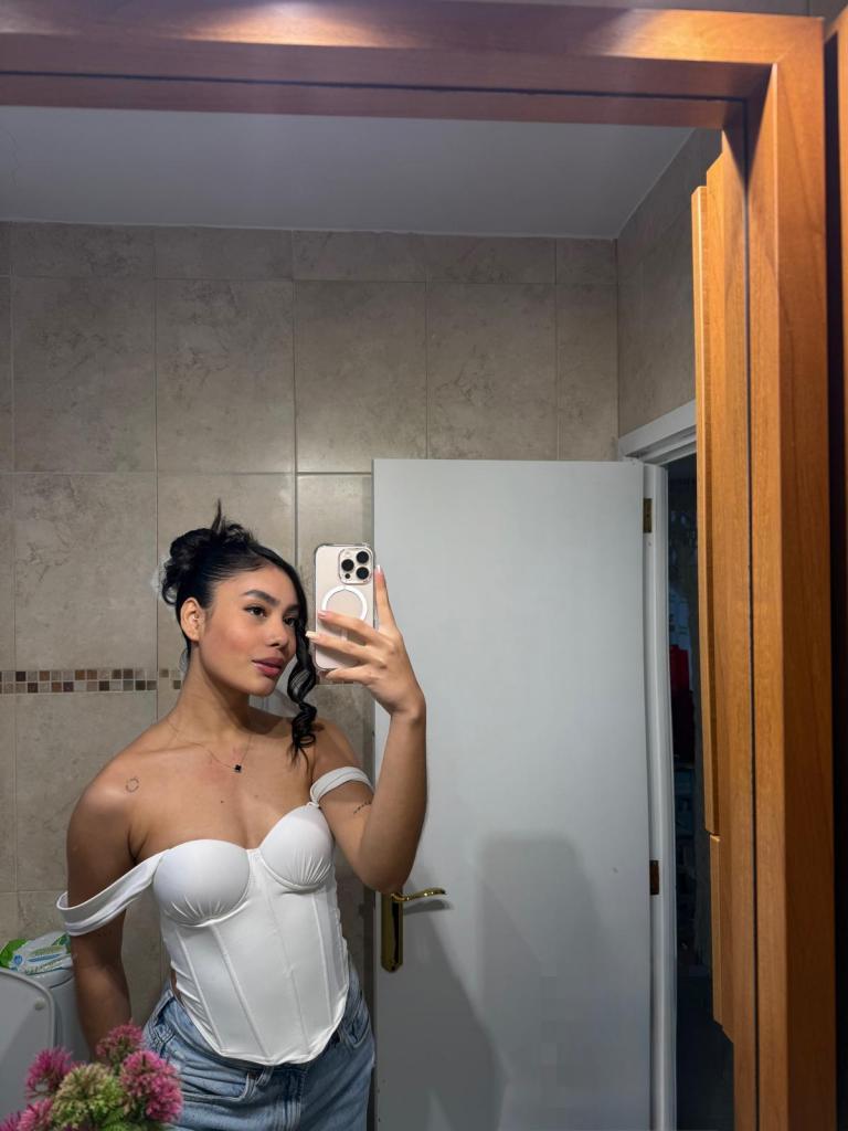 Chica busca chico en Mallorca: 