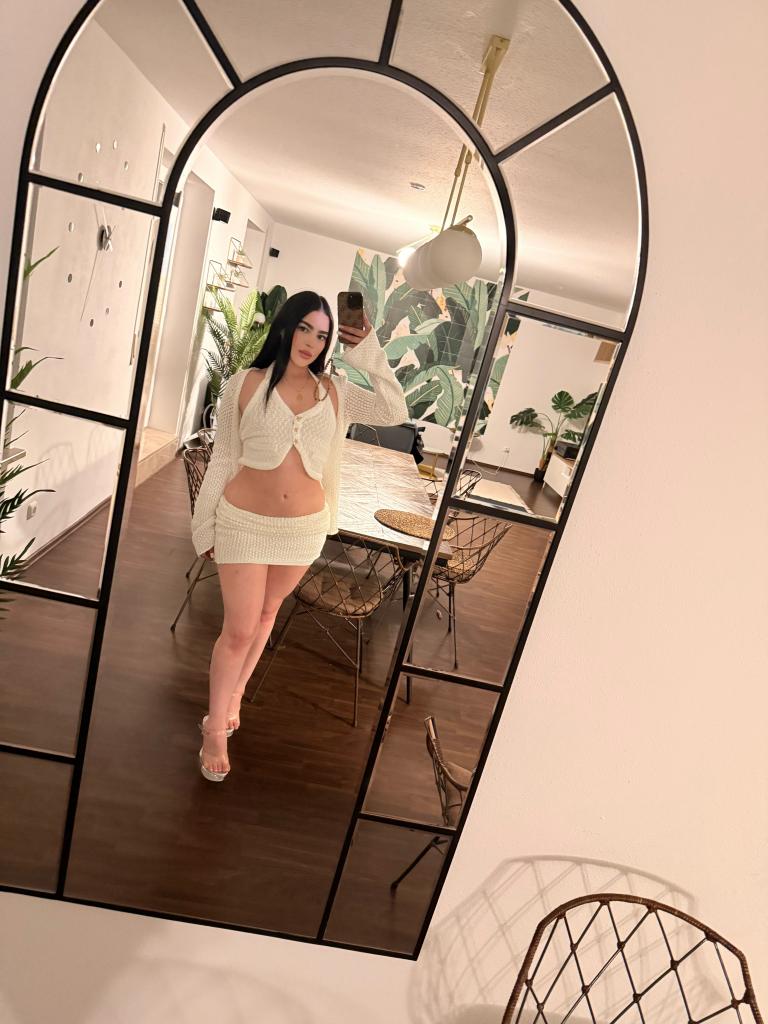 603105828: Chica busca chico en Alicante