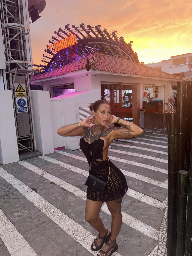 Chica busca chico en Mallorca: Chica busca chico