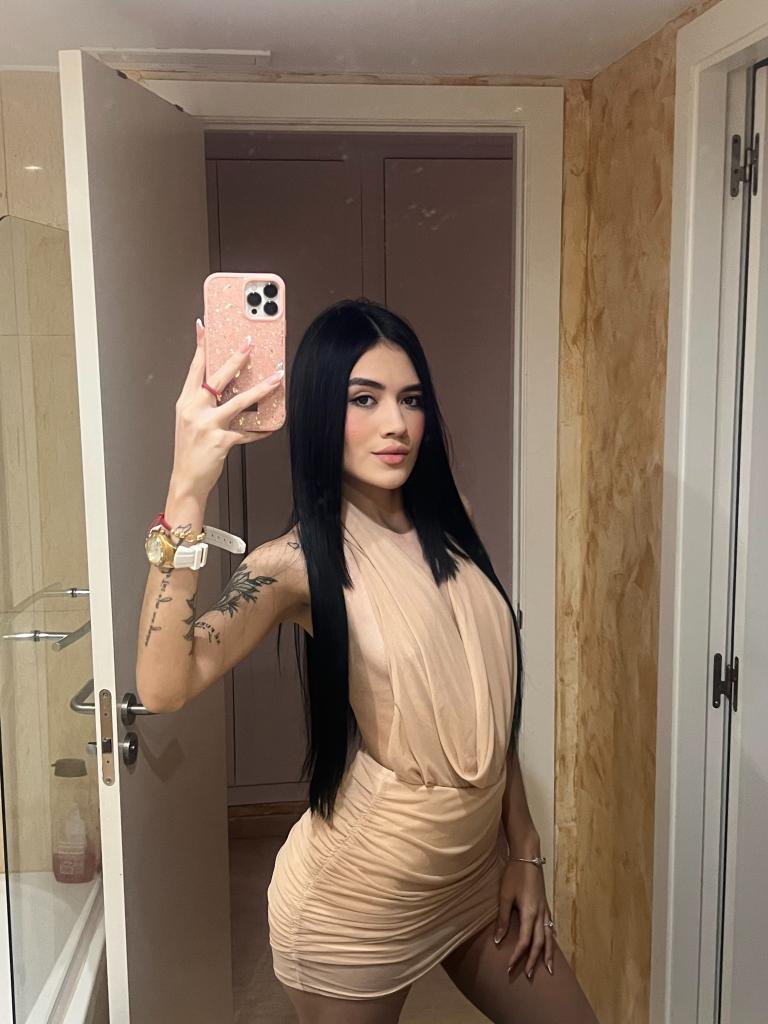 624796355: Chica busca chico en Alicante