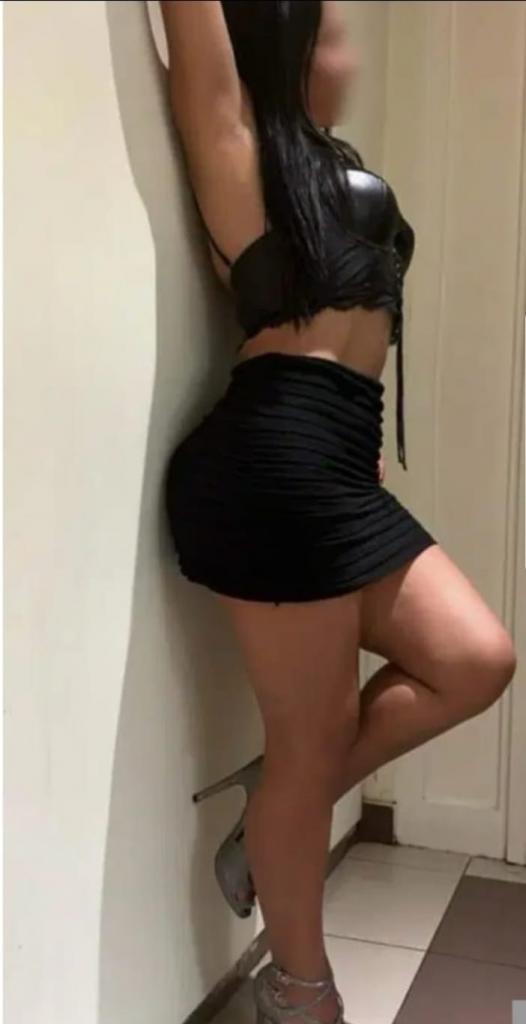 Chica busca chico en Gerona: 