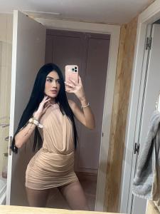 624796355: Chica busca chico en Alicante