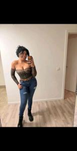 647210209: Chica busca chico en Valencia