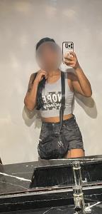642703528: Chica busca chico en Barcelona