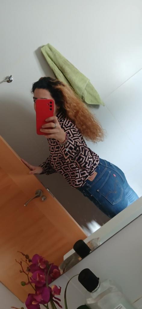 Chica busca chico en Almería: 