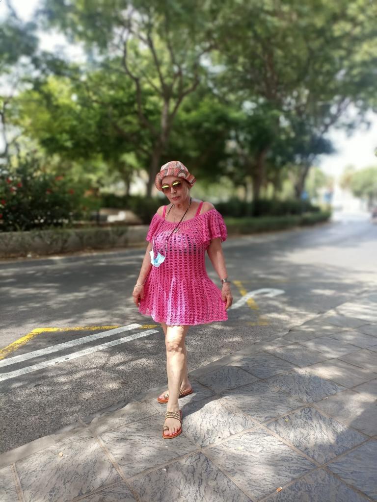 631748601: Chica busca chico en Almería