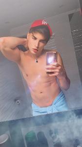 624386159: Chico busca chica en Alicante