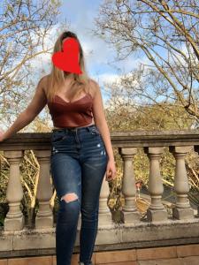 Chica busca chico en Granada: 