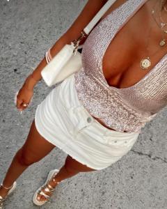 604297236: Chica busca chico en Sevilla