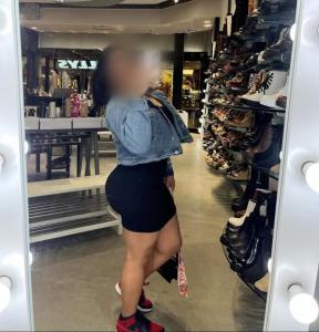 Chica busca chico en Tenerife: 