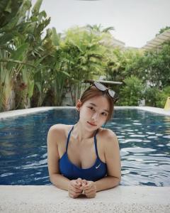 635429007: Chica busca chico en Alicante